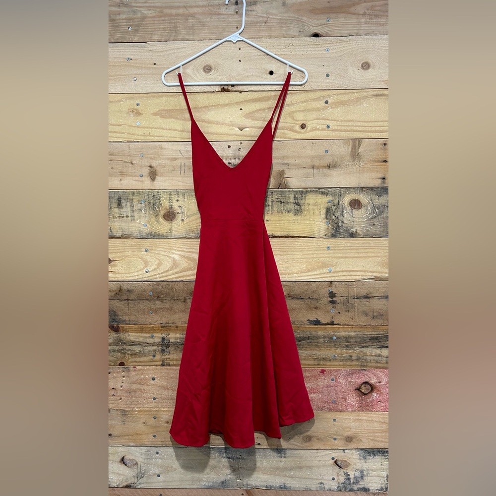 Elia-Cher Solid Red Casual A Line V Neck Dress Size Medium